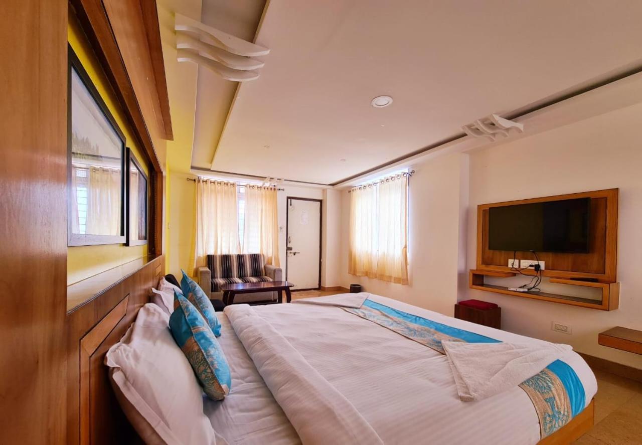 Anika Palace By Pepe Inn Hotel อูตี ภายนอก รูปภาพ
